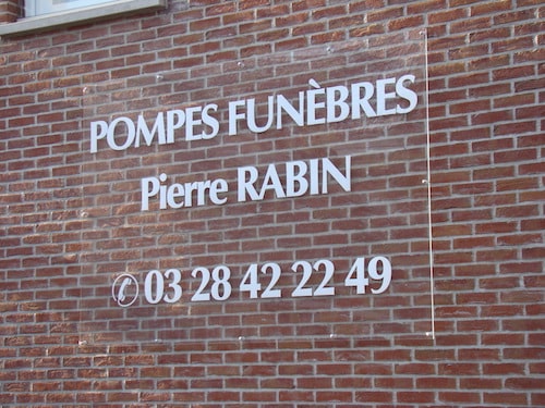 plaque-pompes-funebres