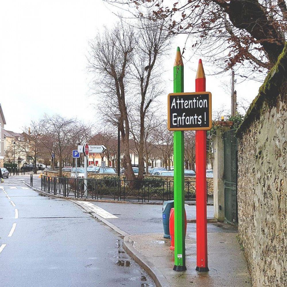 totem crayons