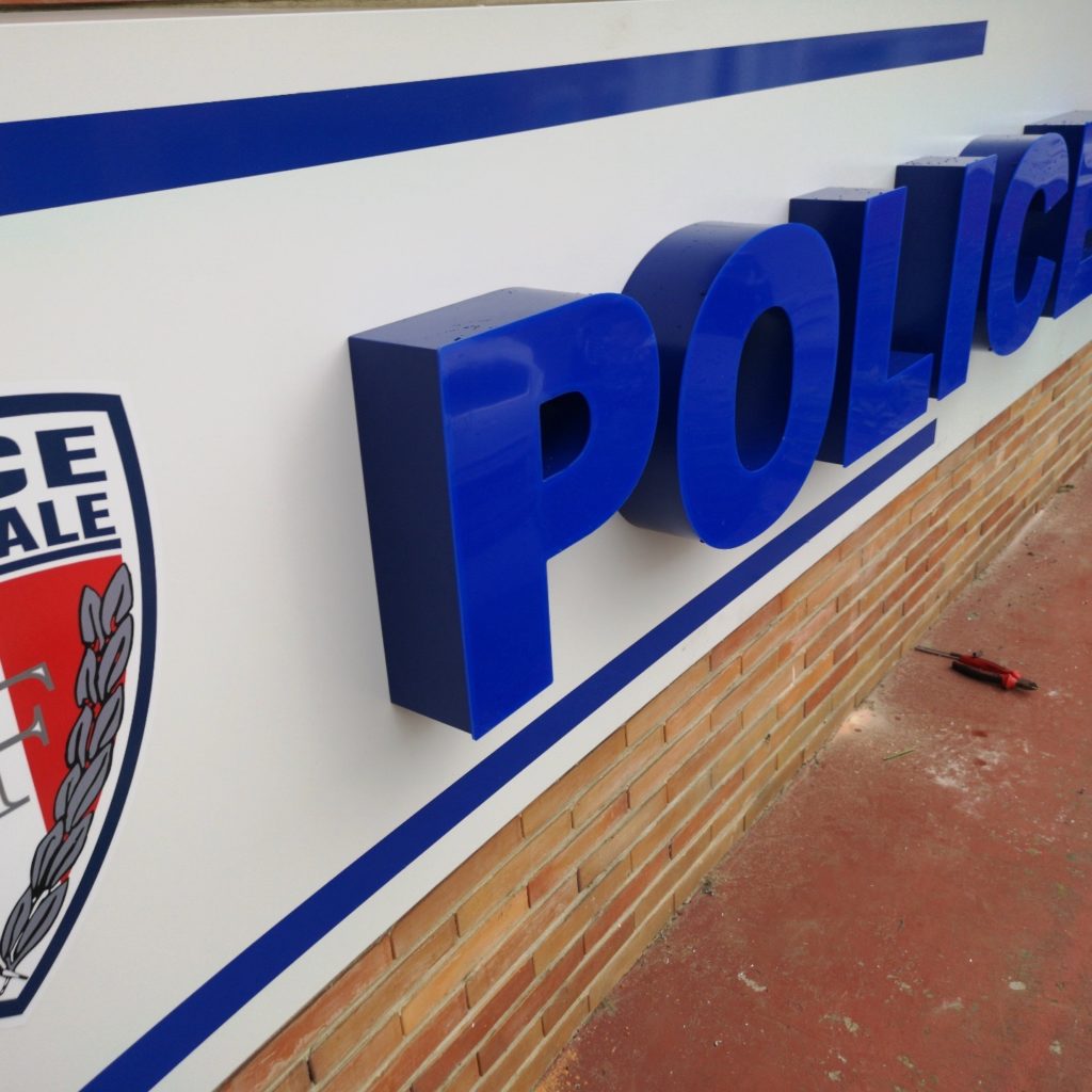 enseigne-police
